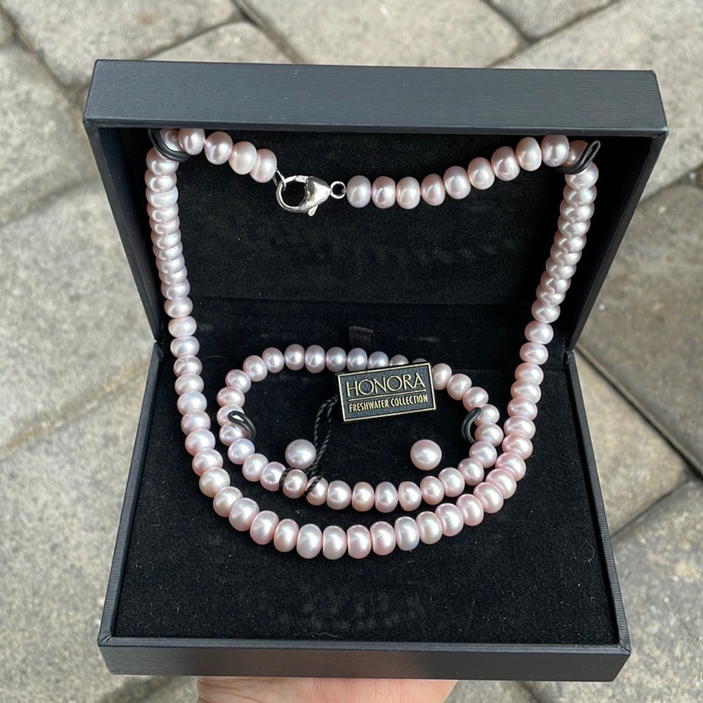 Honora Freshwater Collection necklace, bracelet, and earrings